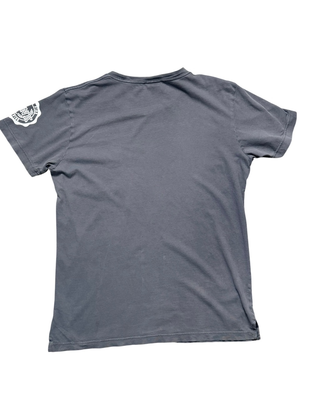 PINK Victoria’s Secret Gray Pocket Tee Size S Logo Graphic 100% Cotton - Picture 3 of 11